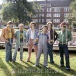16-05-1977 Little River Band on location in Amsterdam.

[keywords]Posed, Full Length, Eyecontact, Musicians[/keywords]